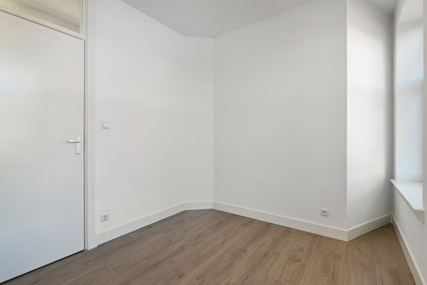 Medium property photo - Velpsestraat 52, 2573 SP Den Haag